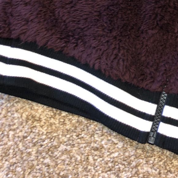 Nike fuzzy full zip - Picture 6 of 6